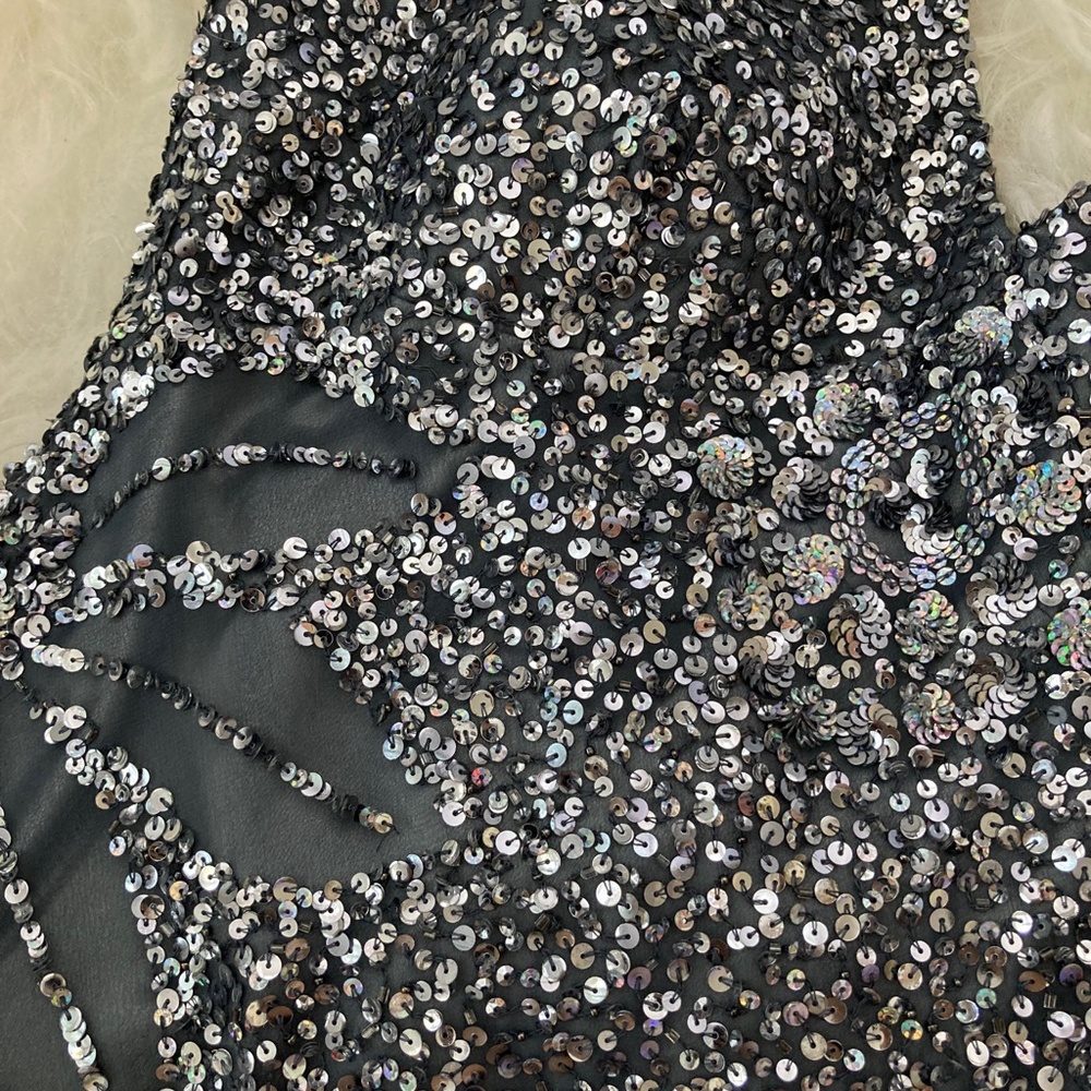 Adrianna Papell Sequined V-Neck Party Dress - Picture 6 of 14